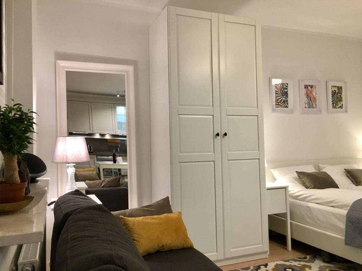 Apartament Flora Deluxe Naswietlanie Uv Białystok Exteriör bild